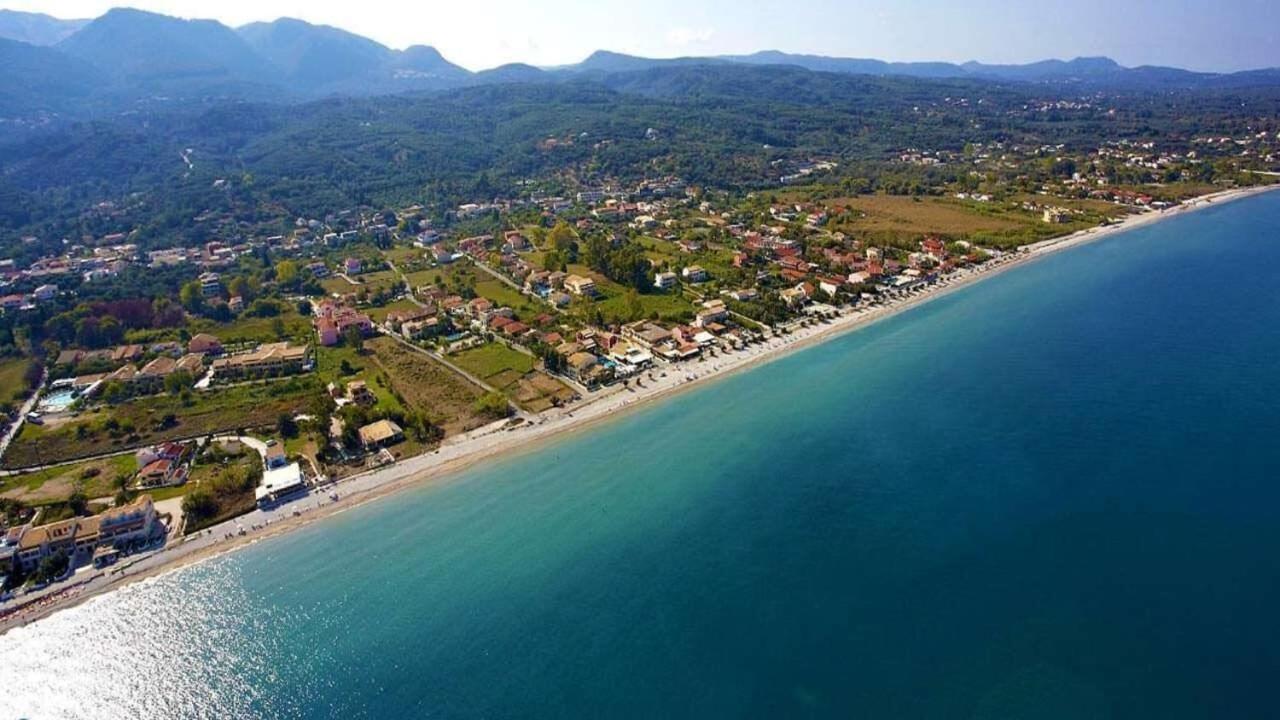 Villa Fantastico 阿查拉维 外观 照片